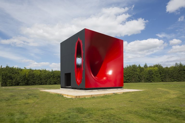 Anish-Kapoor-Sectional-Body-Preparing-for-Monadic-Singularity-2015-P.V.C-and-steel7.3-x-7.3-x-7.3m-Photo-Tadzio.jpg