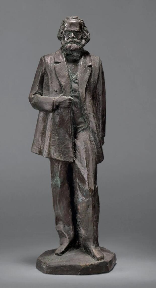 09 Su Hui, The Statue of Marx, 1958, plaster coloring, CAFA Art Museum Collection, donated by Su Hui’s family in 2017.jpg