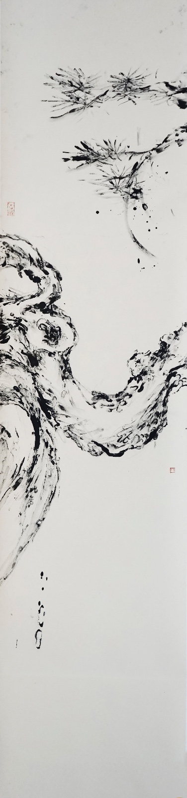 柯伟业纸本水墨 《龙松图》（指墨）240X65c mInk on Paper (Finger Painting)240cmx130cm 1.jpg