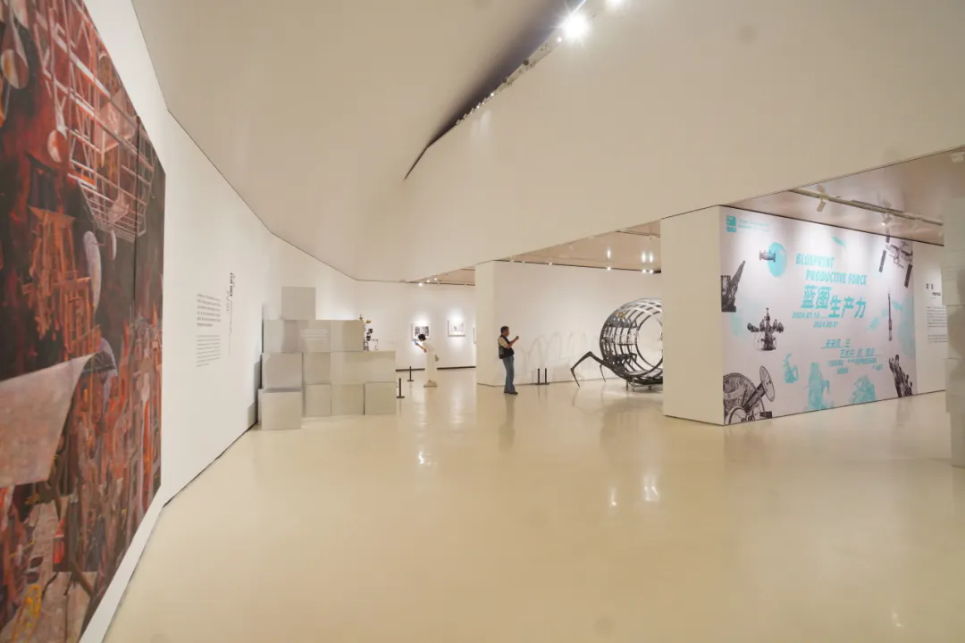 04 Exhibition View.png