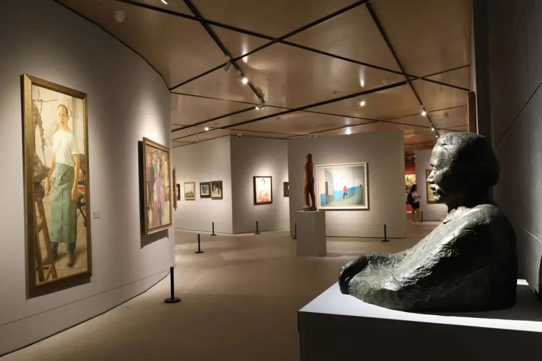 12 Exhibition View.jpg