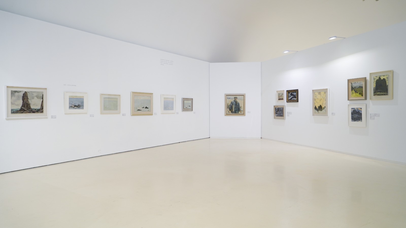 35 Exhibition View of “Great Art Needs No Talk The Centennial Retrospective of Lin Gang”.jpg