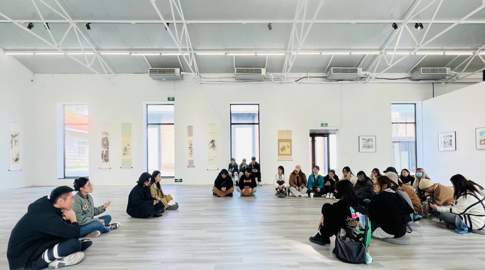 32 Teaching and Exchange at Song Art Museum.jpg